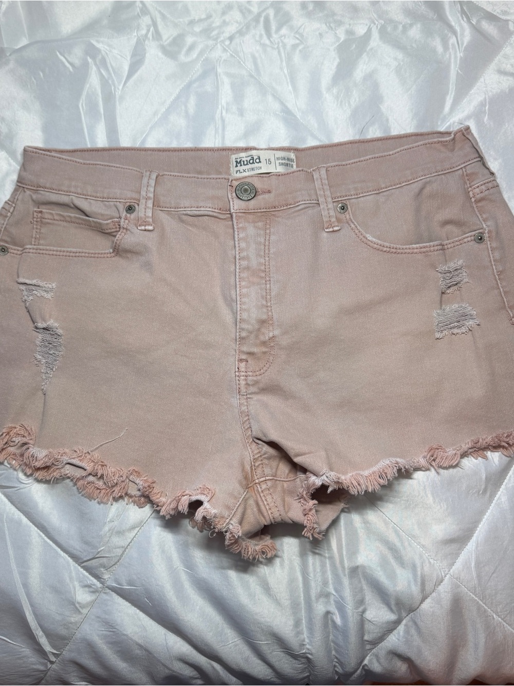 Mudd Womens Blush Pink Distressed Denim Shorts High Rise Shortie Size 15